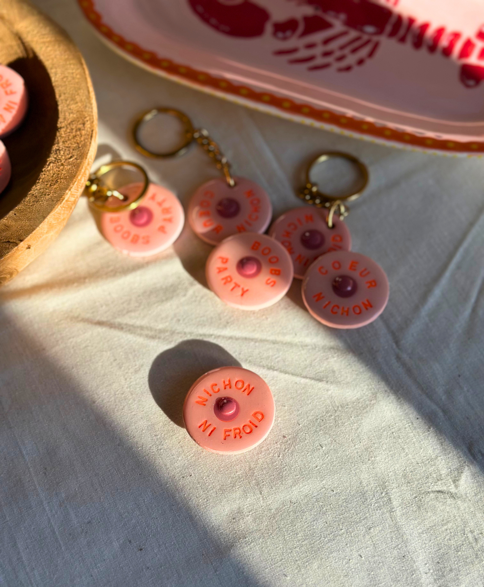 porte-clés-magnets-nénés-octobre-rose-20257